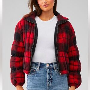 BB Dakota Everlong Jacket Plaid Red Black Lumberjack Winter Coat Puffer Gingham